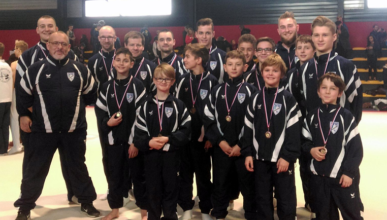 Poutre  Club de gymnastique - Jeanne d'Arc Le Coteau